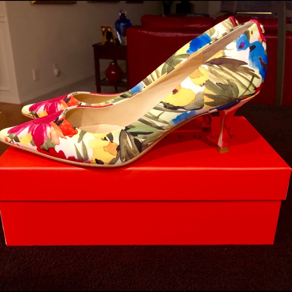 Ivanka Trump Pink Multi Color Fabric Heels